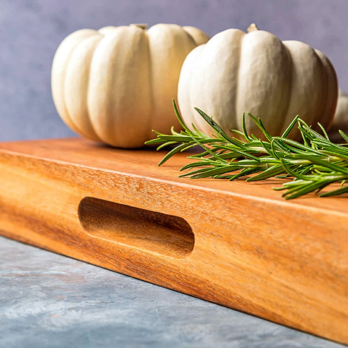 Wild Wood Mogo Chop Cutting, Carving & Chopping Board - XLarge (51 X 38 X 5.5cm) 8 Wild Wood Mogo Chop Cutting, Carving & Chopping Board - XLarge (51 X 38 X 5.5cm) - Image 6