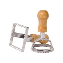 Al Dente Square & Round Ravioli Cutters 2 Piece Set