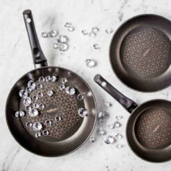 Essteele Per Salute Saucepan 20cm (2.9L) -Home-Kitchen EssteelePerSaluteSaucepan20cm.8