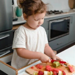 Kiddikutter Child's Knife Red -Home-Kitchen KiddikutterChild sKnifeRed.3