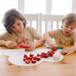 Kiddikutter Child's Knife Red -Home-Kitchen KiddikutterChild sKnifeRed.4