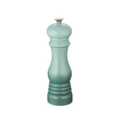 Le Creuset Salt Mill Sage 21cm