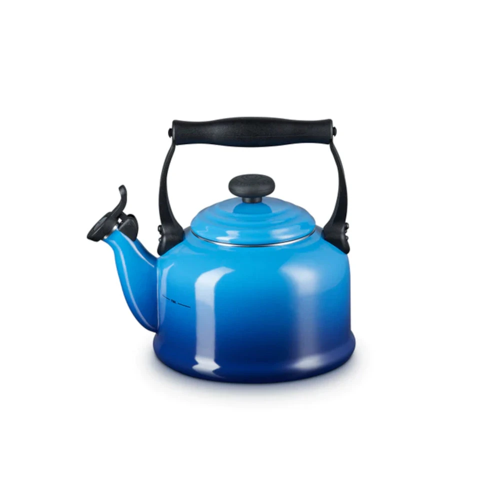 Le Creuset Traditional Kettle Azure 2.1L 6 Le Creuset Traditional Kettle Azure 2.1L - Image 4