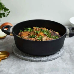 Swiss Diamond XD Classic Braiser With Lid 28cm 7 Swiss Diamond XD Classic Braiser With Lid 28cm -Home-Kitchen SwissDiamondXDClassicBraiserwithLid28cm.3