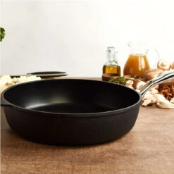 Swiss Diamond XD Classic Induction Saute Pan With Lid 32cm -Home-Kitchen SwissDiamondXDClassicInductionSautePanWithLid32cm.2