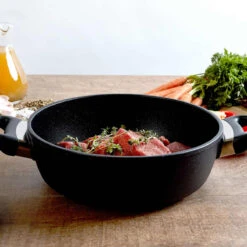 Swiss Diamond XD Classic Sautuese With Lid 32cm -Home-Kitchen SwissDiamondXDClassicSautuesewithLid32cm.3